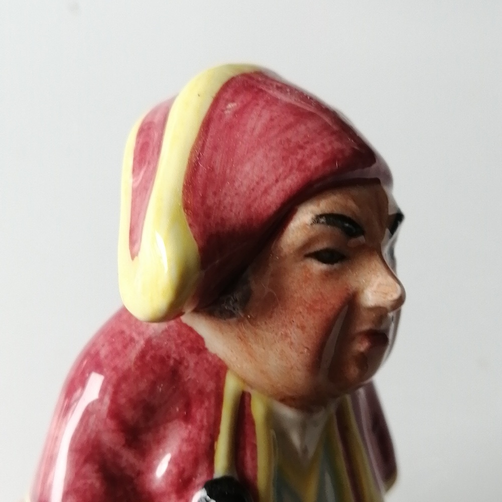 2/$20🔹Vintage Artone of England Beadle Pirate Barrister Figurine - Picture 5 of 7